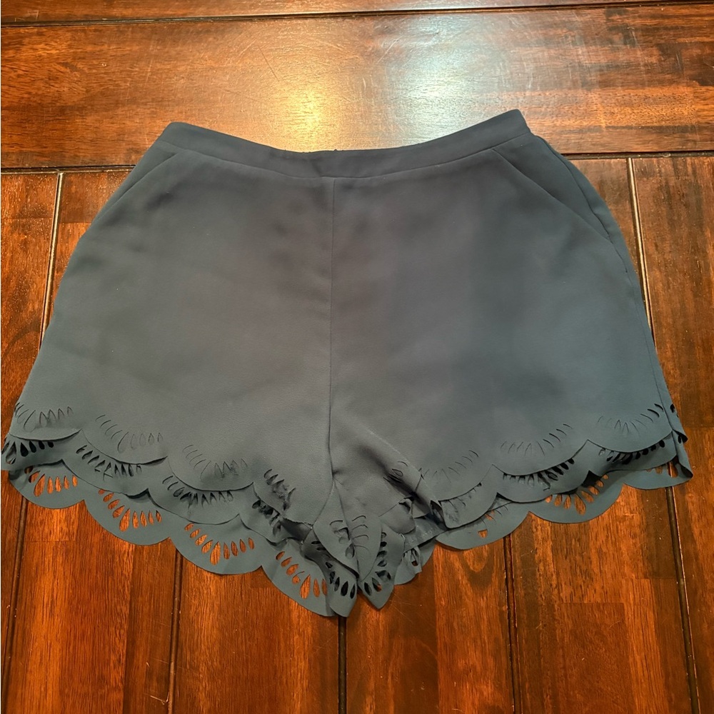 LC Lauren Conrad Scalloped Laser-Cut High Waist Shorts, XS